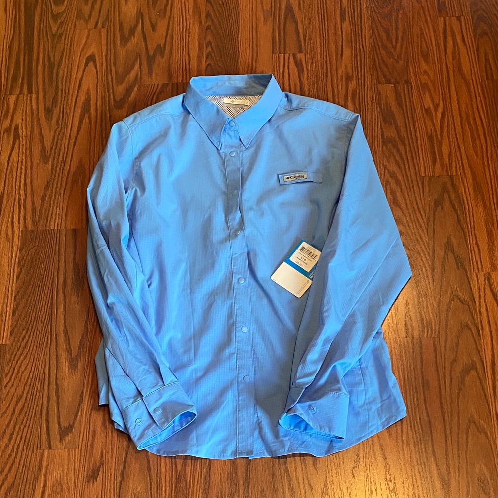 Columbia Light Blue Women's Button-Down Shirt